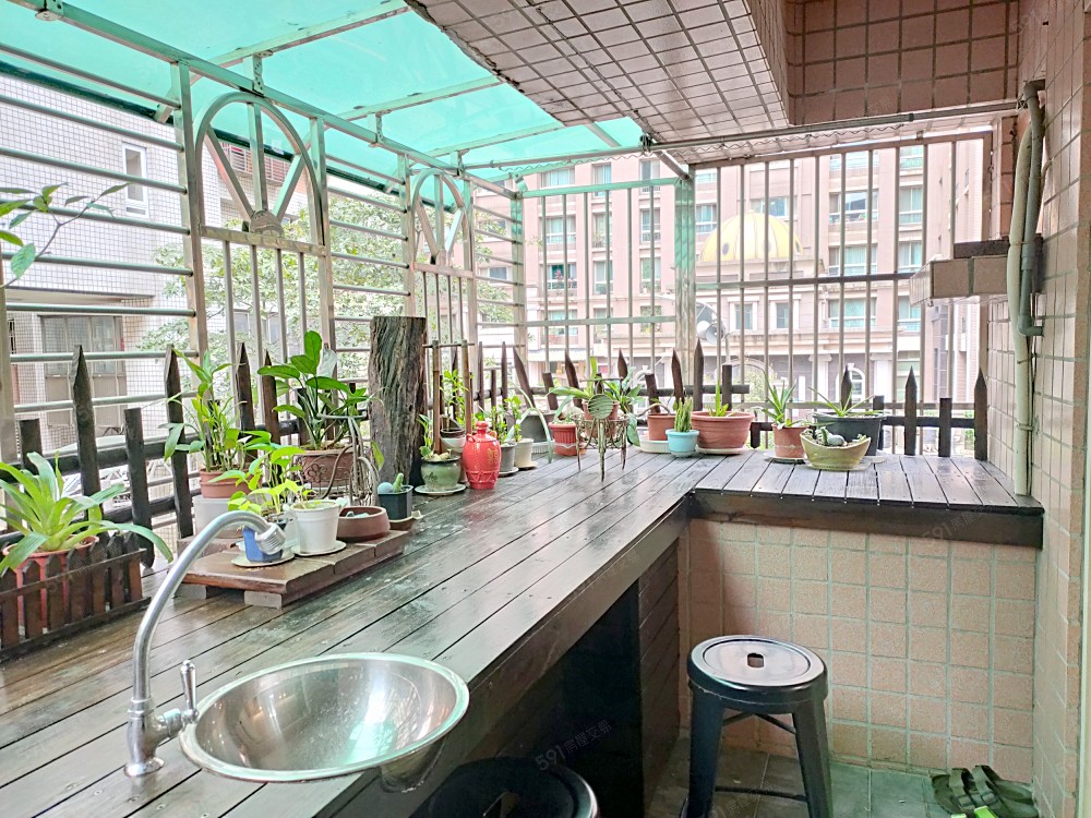 療癒陽台首購新婚電梯❤️低公設❤️社區之車位年舉辦抽籤